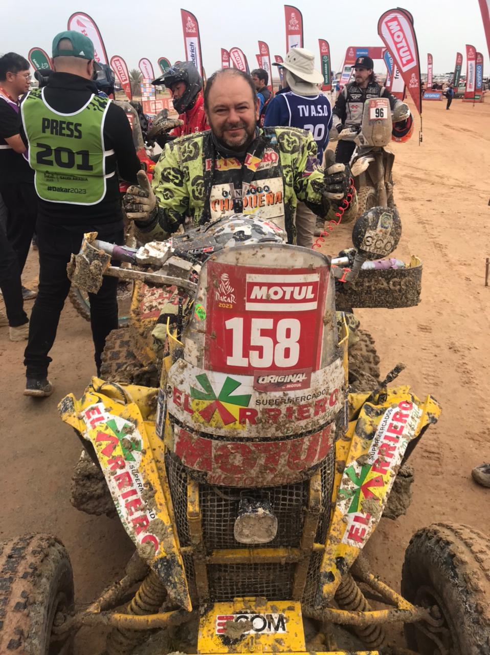 Los festejos de los pilotos que le ganaron al Dakar 2023: WhatsApp Image 2023-01-15 at 08.19.58 (1).jpeg